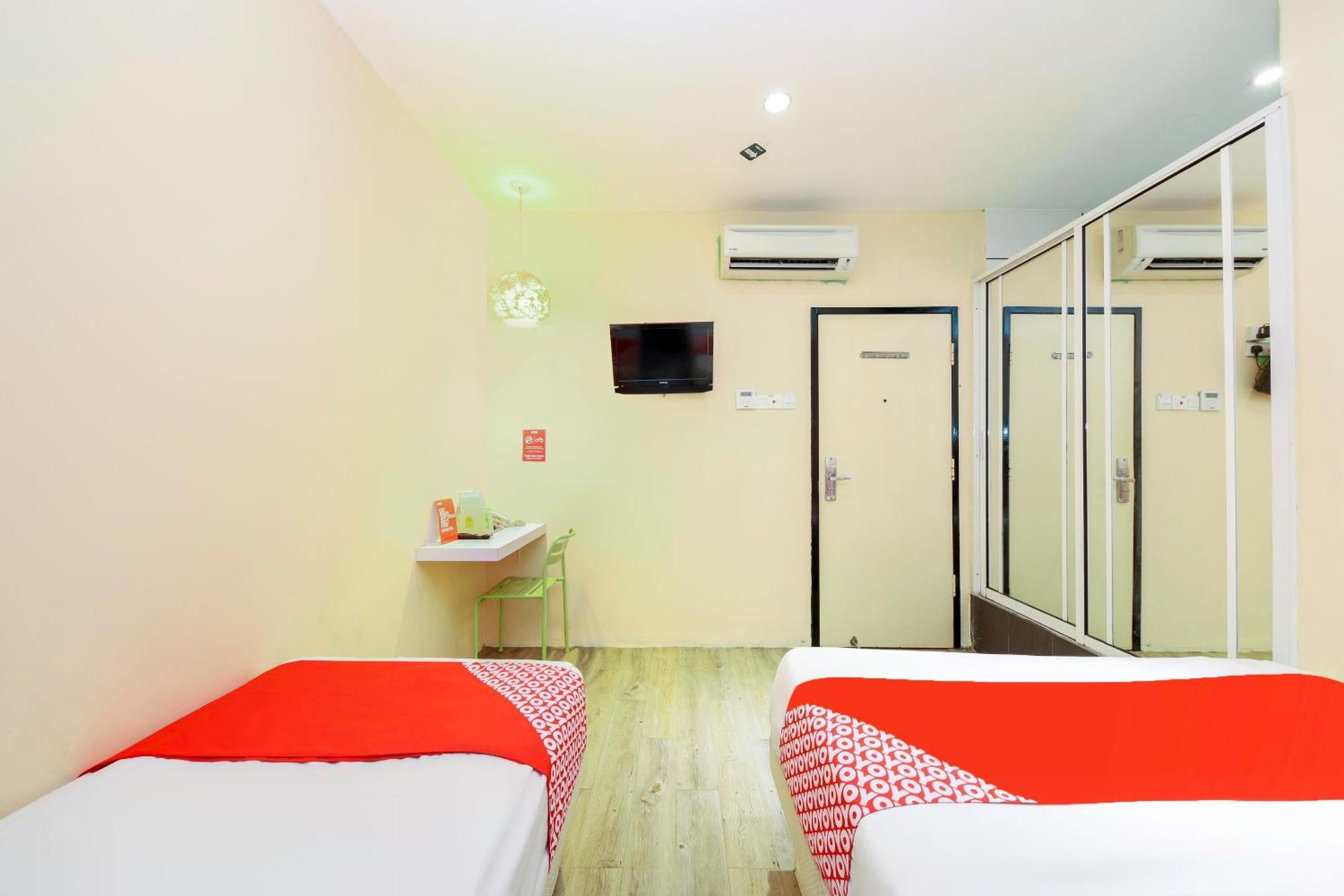 Oyo 479 The Green Hotel Ampang  Extérieur photo