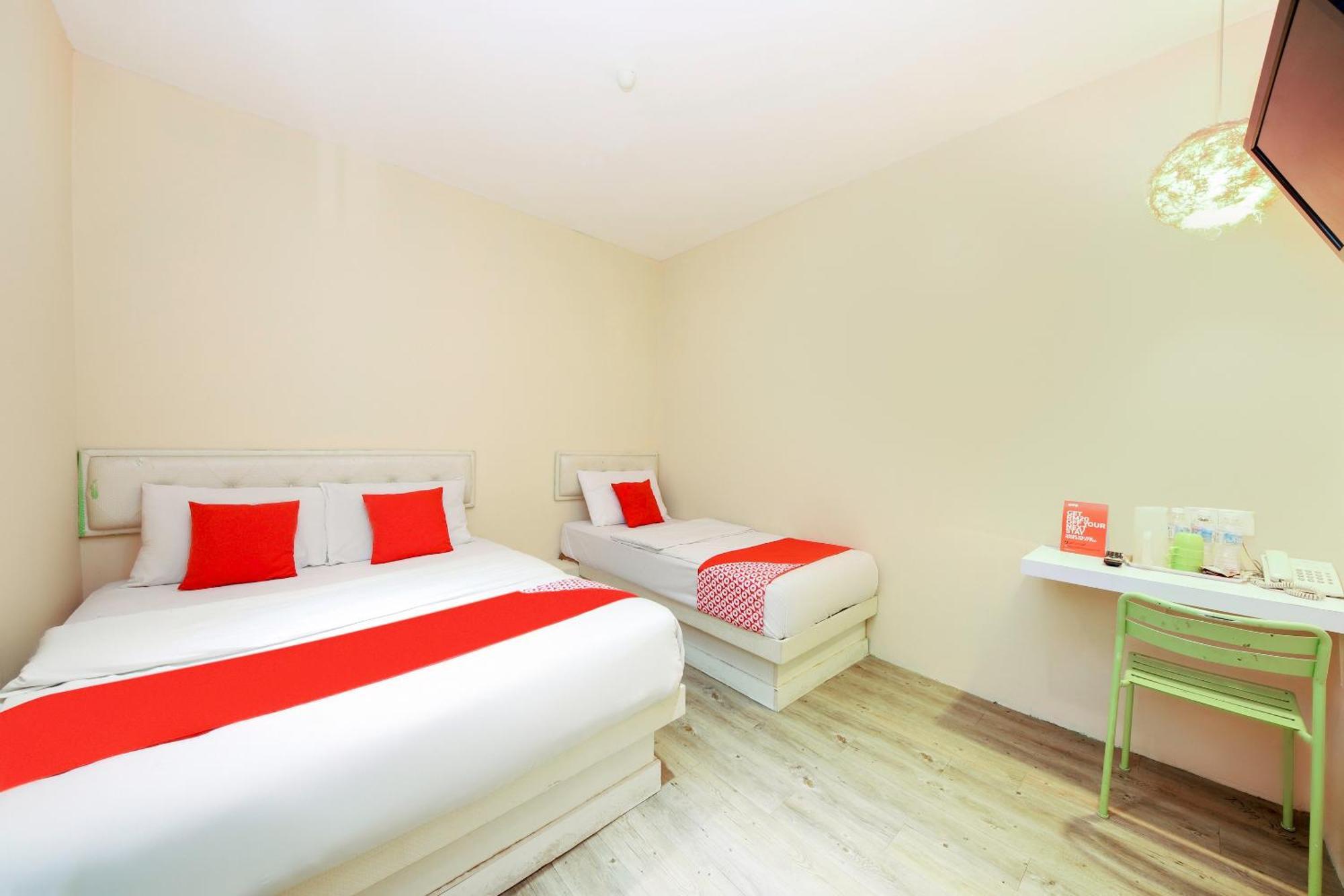 Oyo 479 The Green Hotel Ampang  Extérieur photo