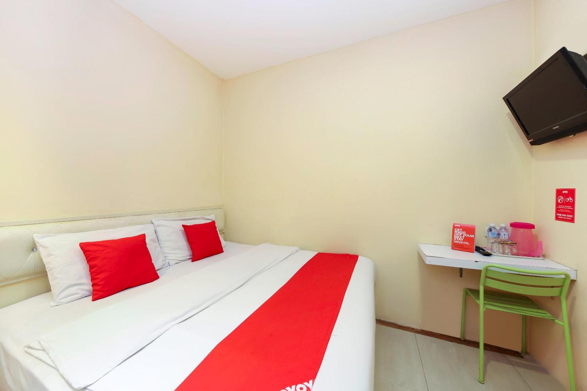 Oyo 479 The Green Hotel Ampang  Extérieur photo