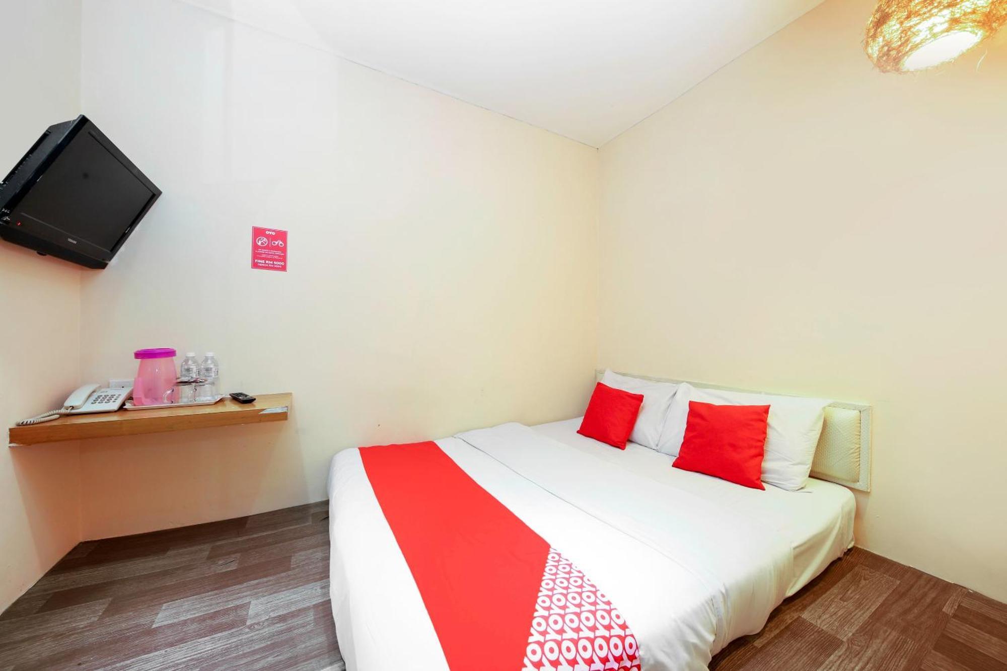 Oyo 479 The Green Hotel Ampang  Extérieur photo