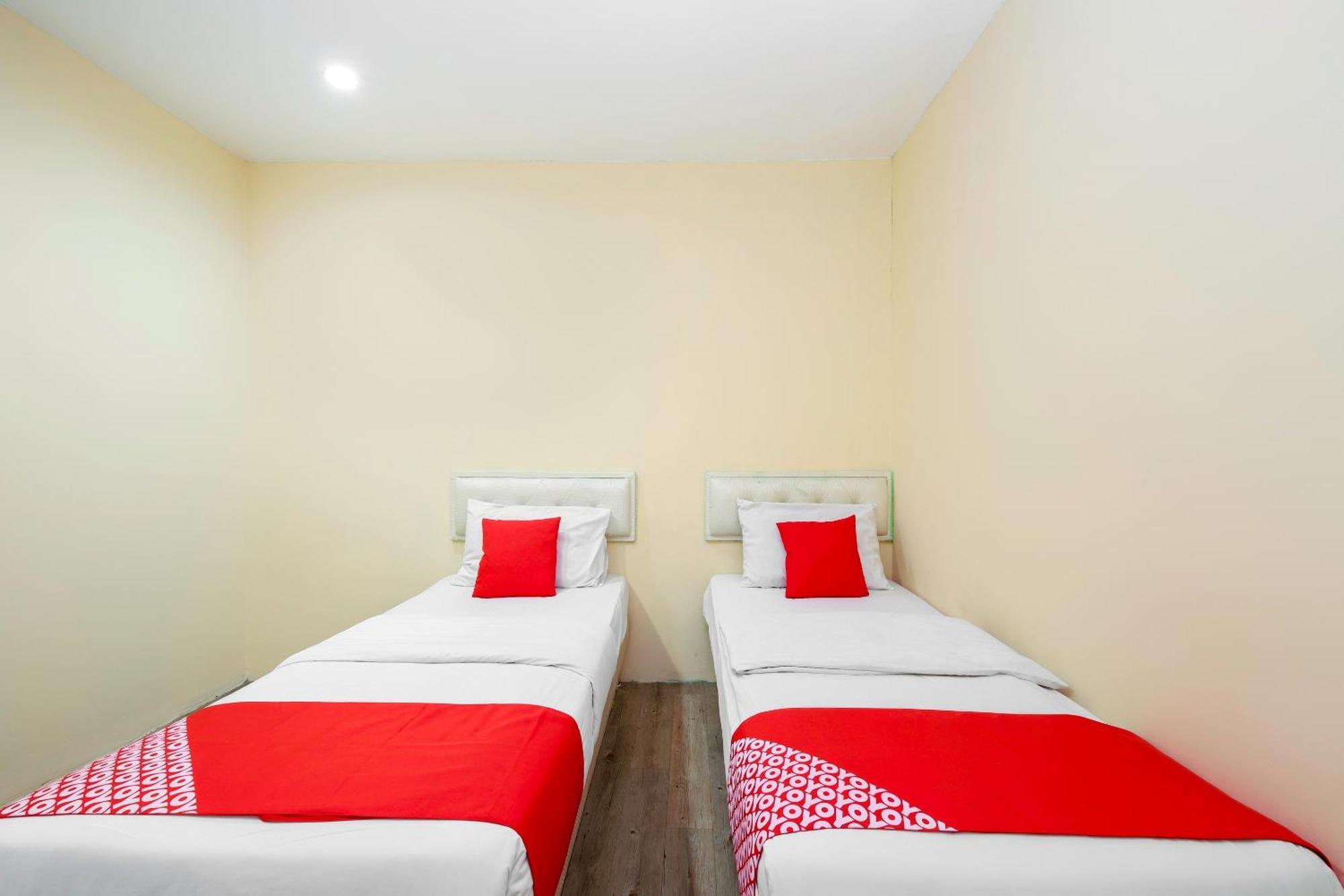 Oyo 479 The Green Hotel Ampang  Extérieur photo