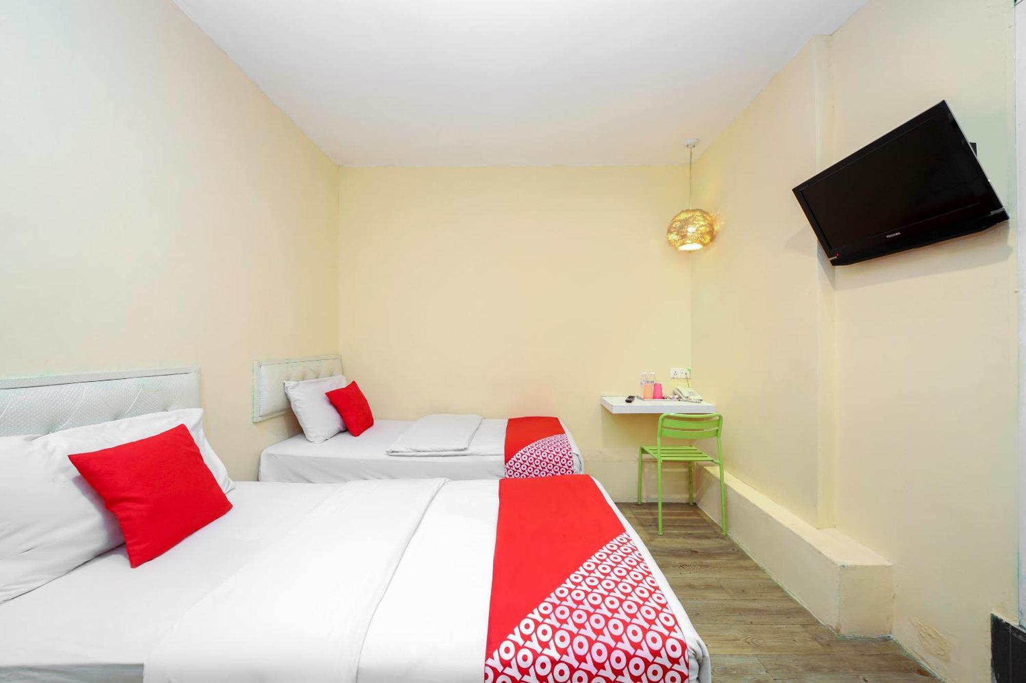 Oyo 479 The Green Hotel Ampang  Extérieur photo
