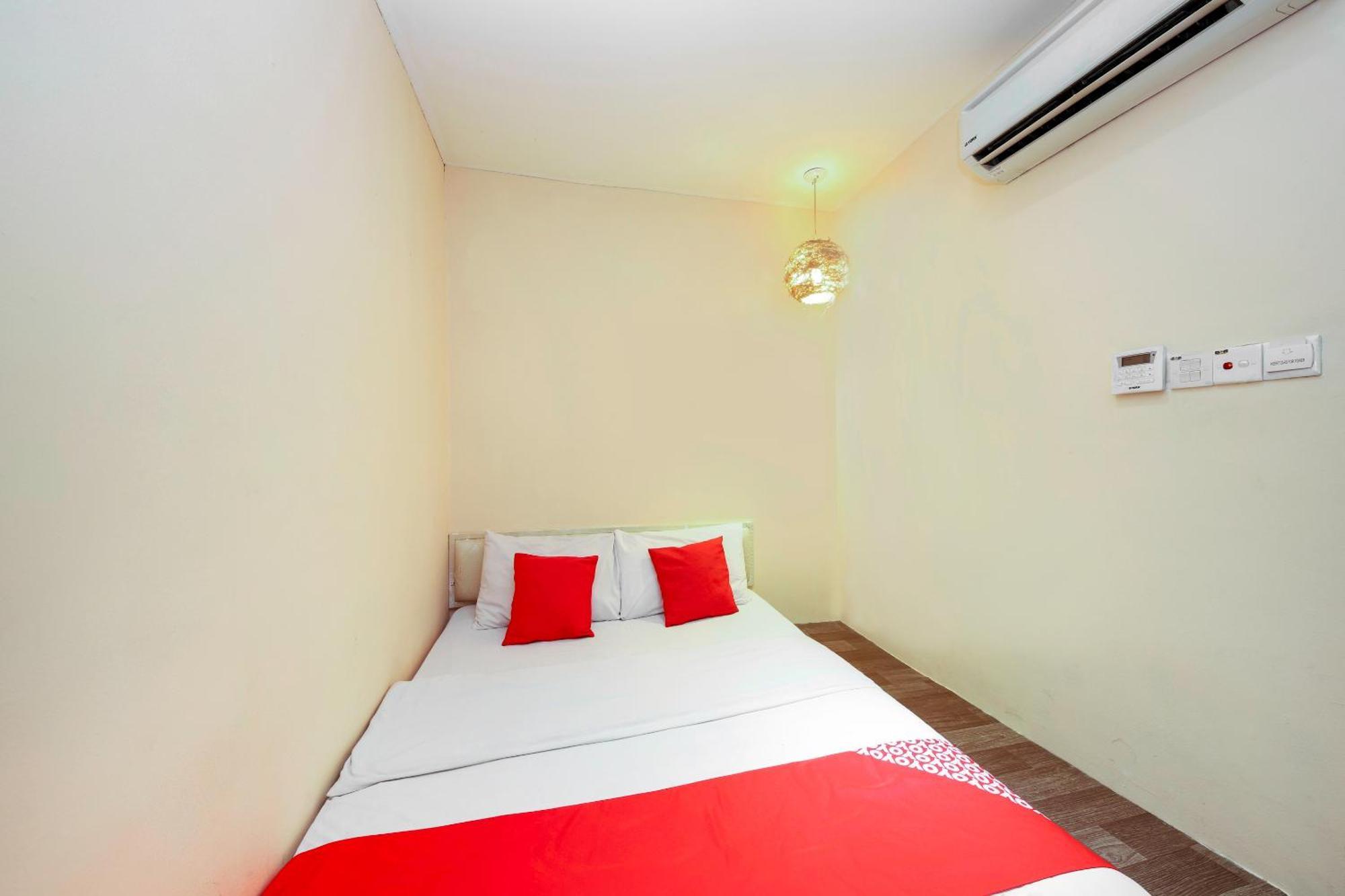 Oyo 479 The Green Hotel Ampang  Extérieur photo