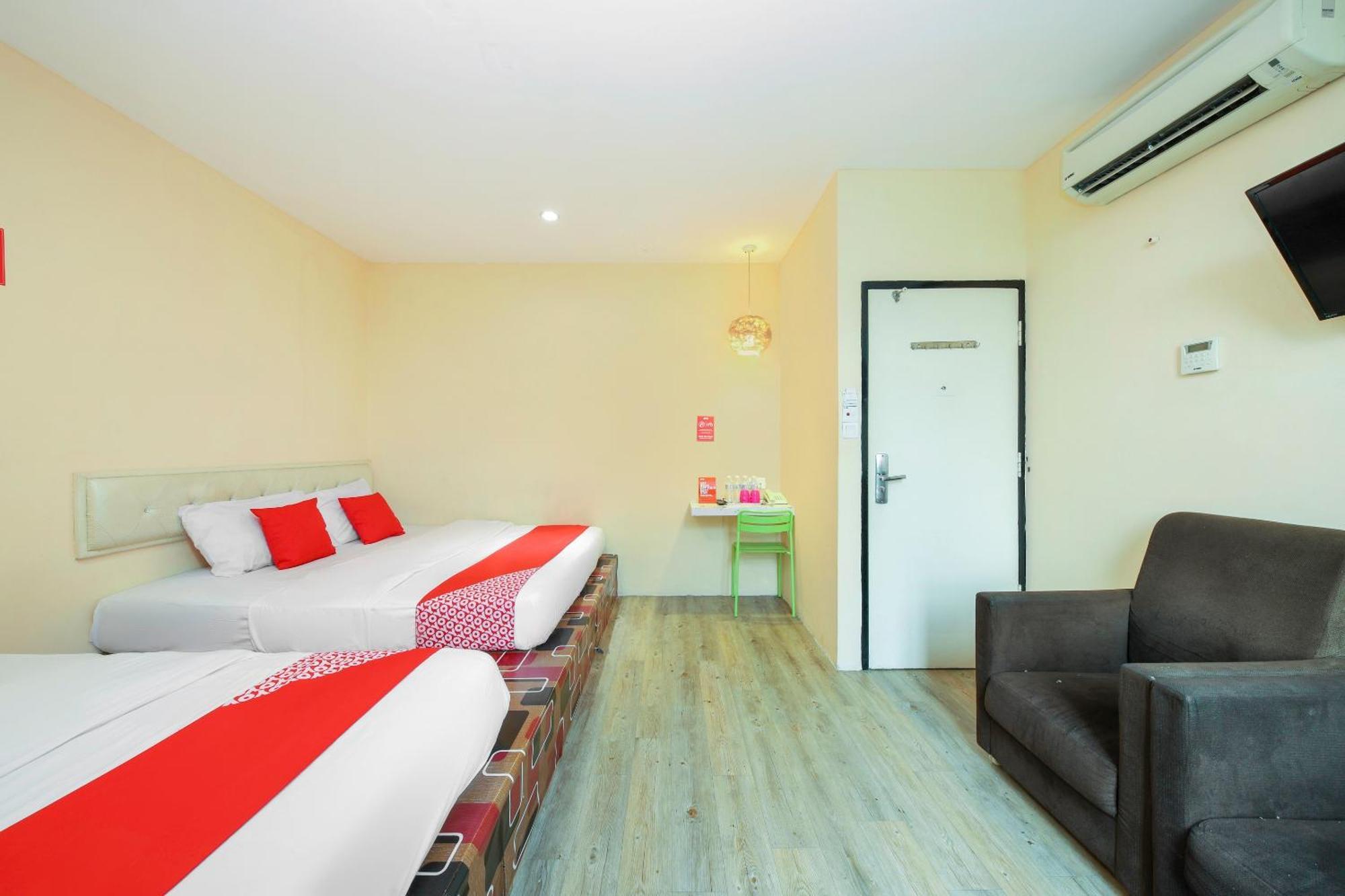 Oyo 479 The Green Hotel Ampang  Extérieur photo